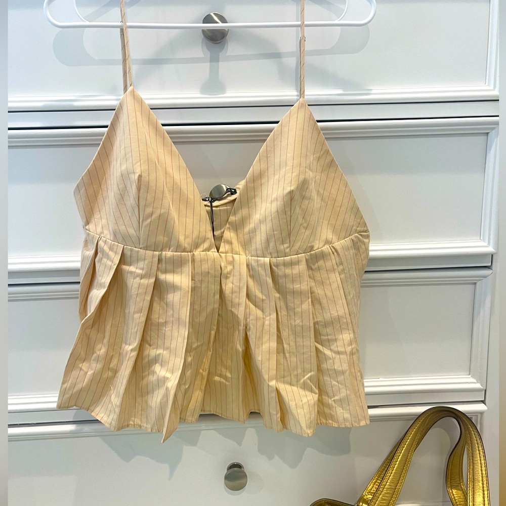 NWT, Zara Crop Pleated Top, XXL